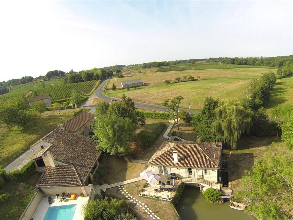 Отель Moulin Notre Dame Saint-Genes-de-Castillon Экстерьер фото